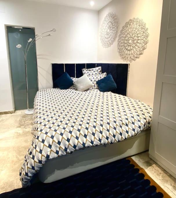 Appartement Piso De Diseno Junto Teatro Real à Madrid Extérieur photo